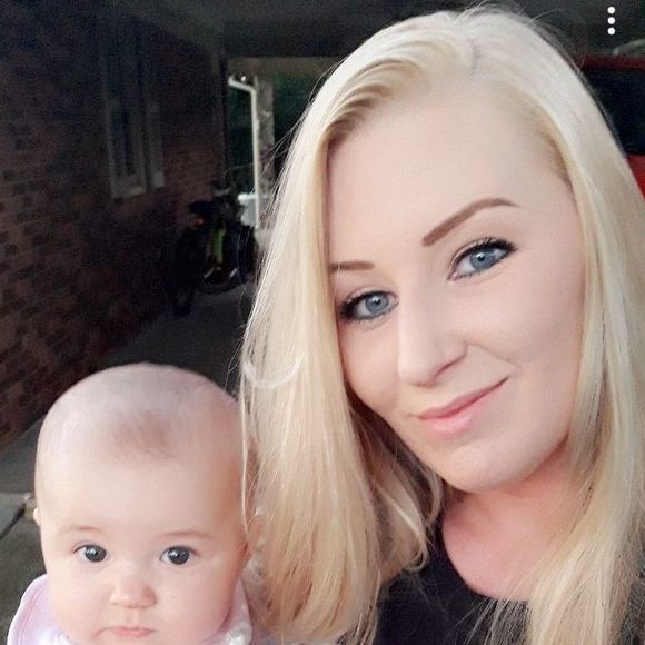 Meet your Posher, Erin - Picture 1 of 1